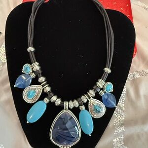 Elegant Blue and Silver Necklace